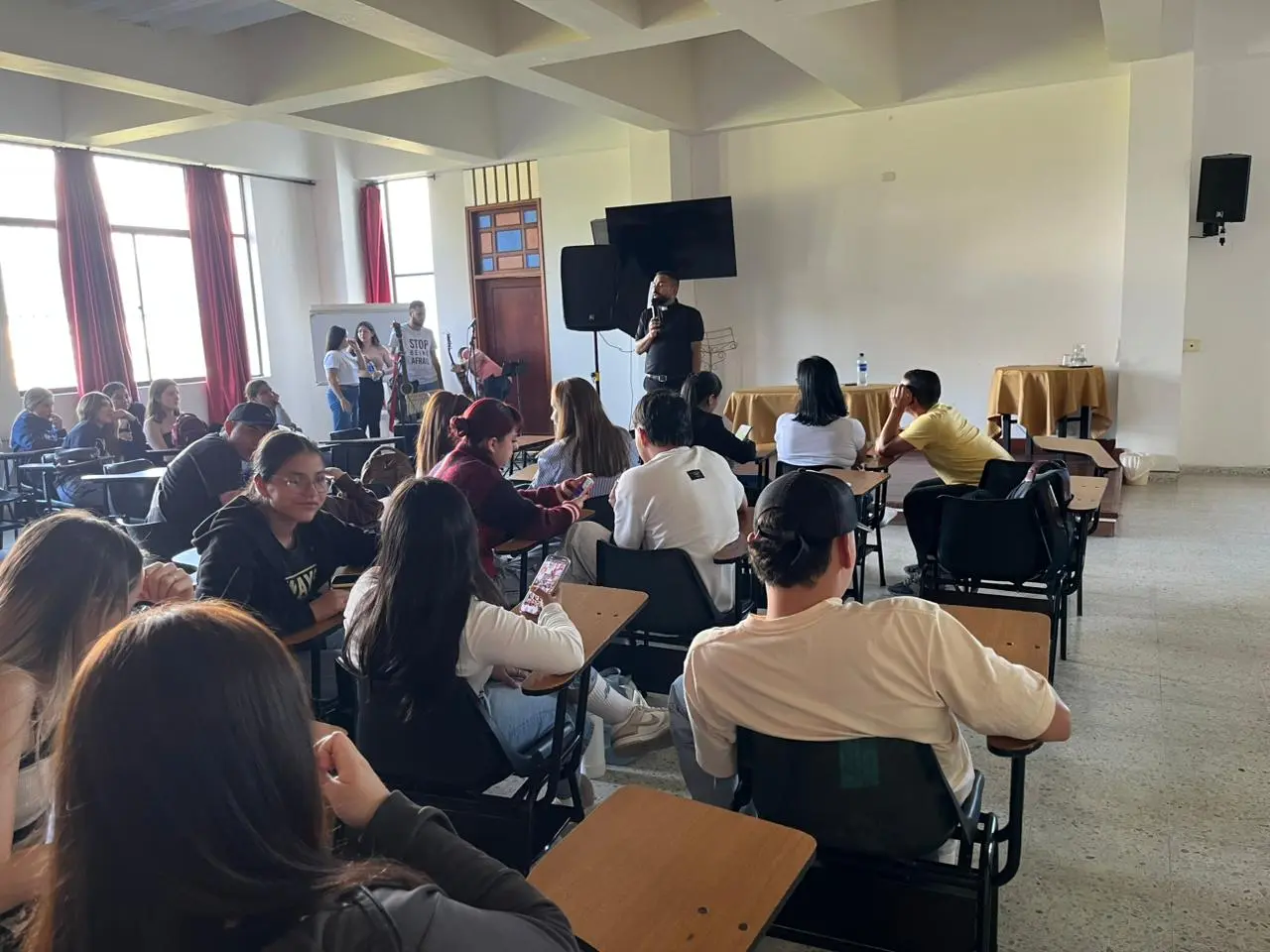 RUCC se une en la preparación para la Semana Santa