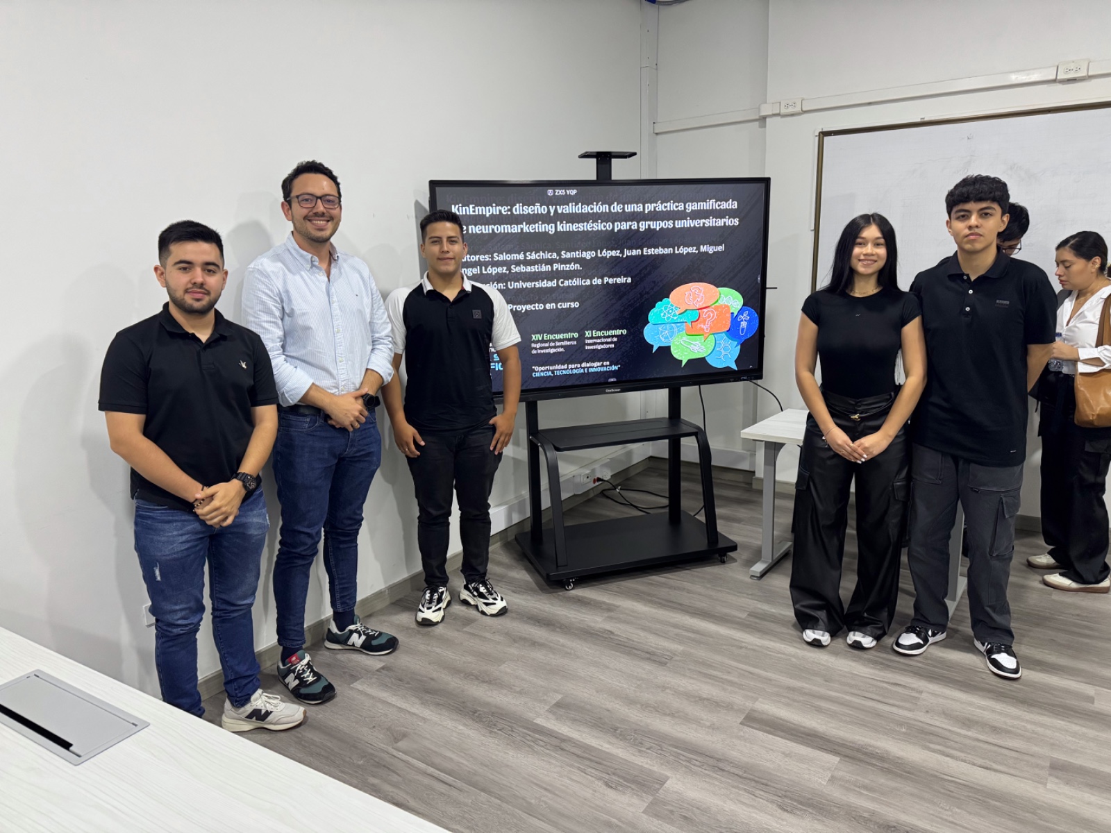 Facultad de Ciencias Económicas y Administrativas presente en encuentro Internacional de Investigación